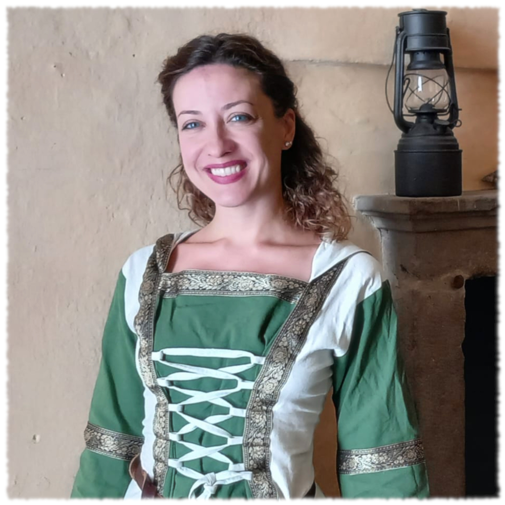 images/GUIDE/Marianna%20Guida%2001.jpg#joomlaImage://local-images/GUIDE/Marianna Guida 01.jpg?width=1000&height=1000