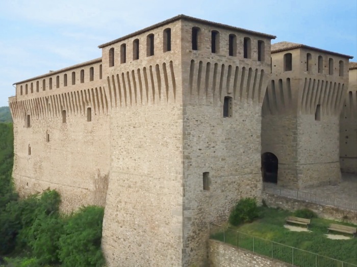 images/IL%20CASTELLO/Ingresso%20Storico%2001.jpg#joomlaImage://local-images/IL CASTELLO/Ingresso Storico 01.jpg?width=2000&height=1500